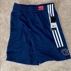 Adidas short NWT